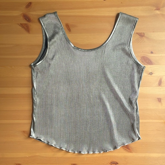 Metallic Silver Ribbed Tank Top 🪩 - Picture 1 of 7